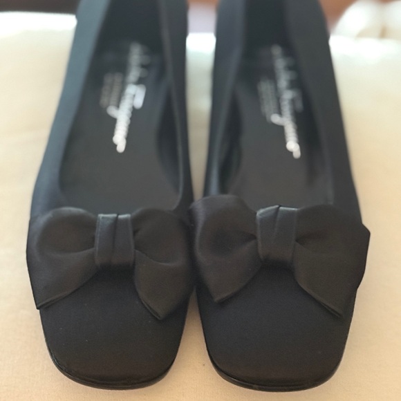 Salvatore Ferragamo Shoes - Salvatore Ferragamo Black Flats with Bow